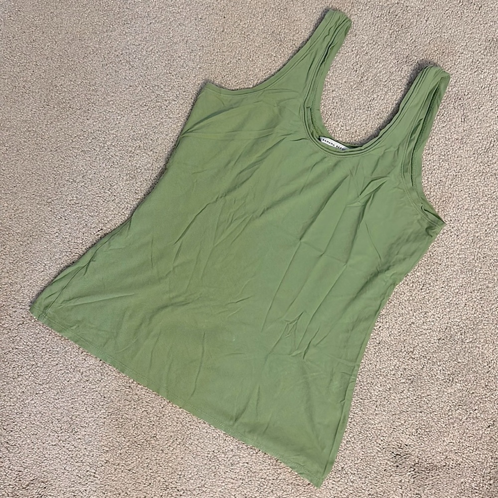 Banana Republic Women’s Top -Green